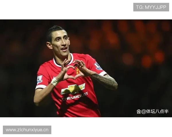 曼联疯狂引援背后战术混乱,豪华阵容却难寻核心体系! 曼联疯狂引援背后战术混乱,豪华阵容却难寻核心体系!