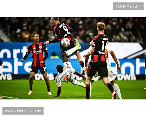 拜仁防线问题持续暴露,对争冠形势稳定性造成影响 拜仁防线问题持续暴露,对争冠形势稳定性造成影响